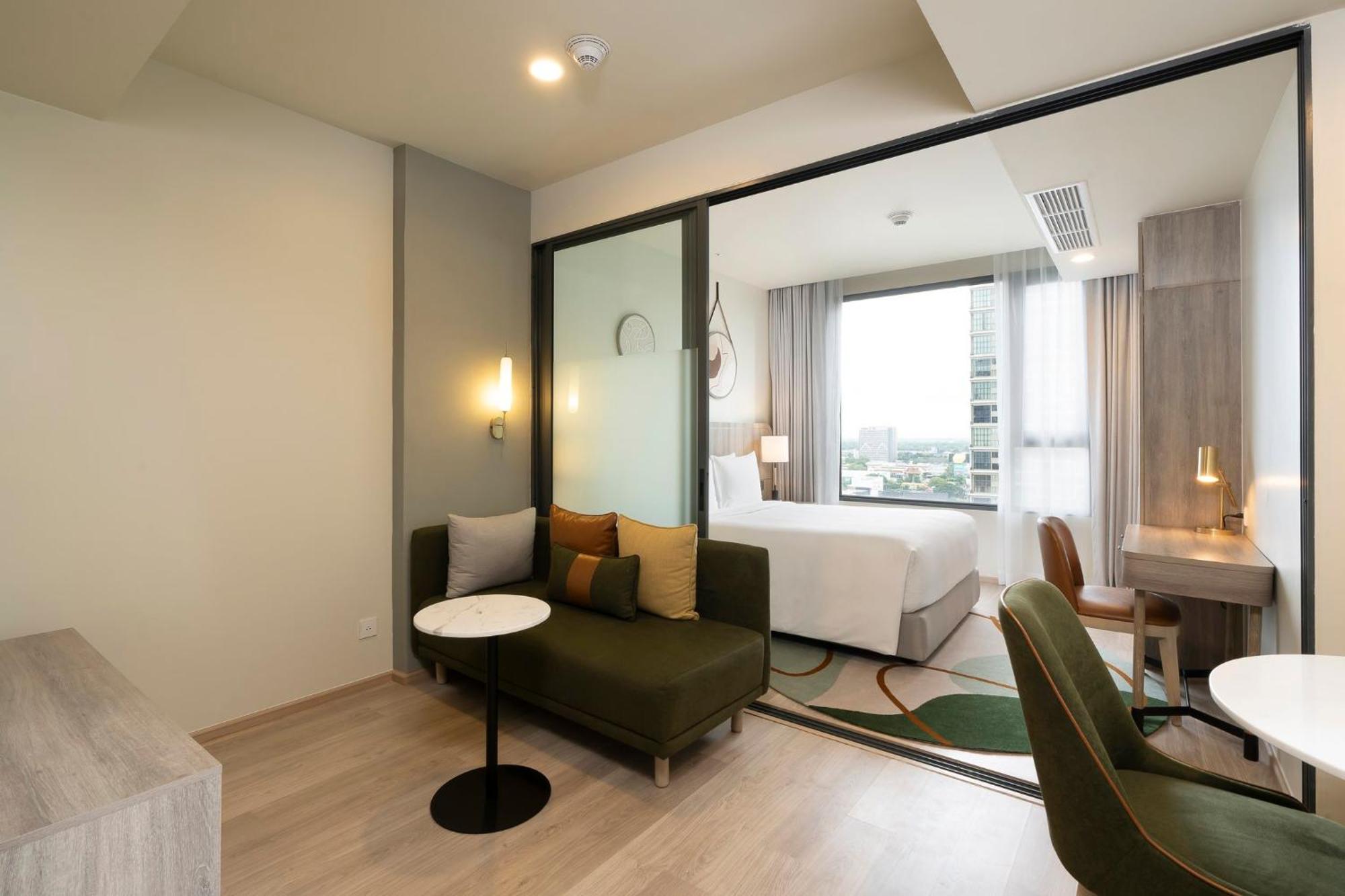 Staybridge Suites Bangkok Sukhumvit By Ihg Экстерьер фото