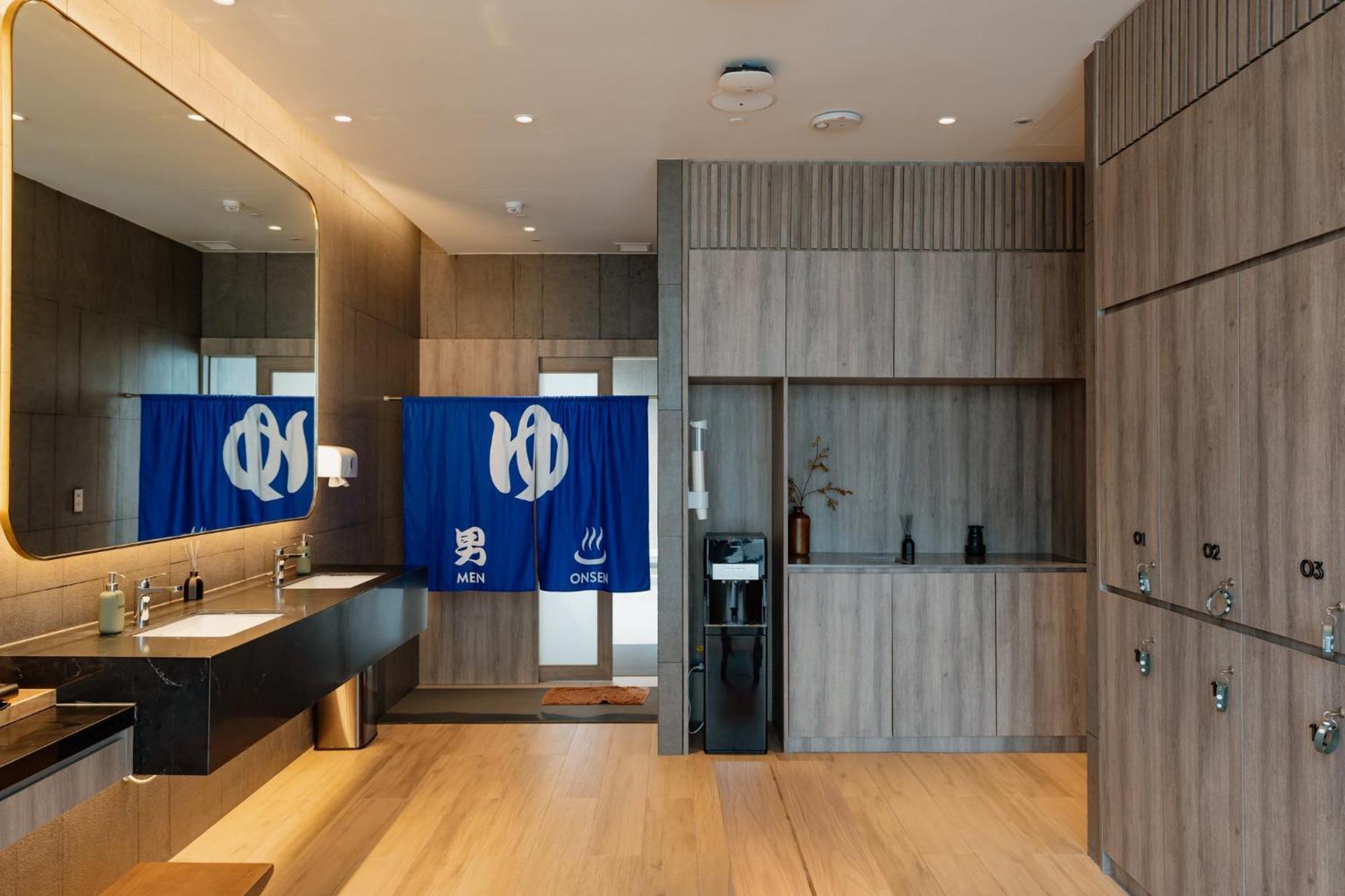 Staybridge Suites Bangkok Sukhumvit By Ihg Экстерьер фото