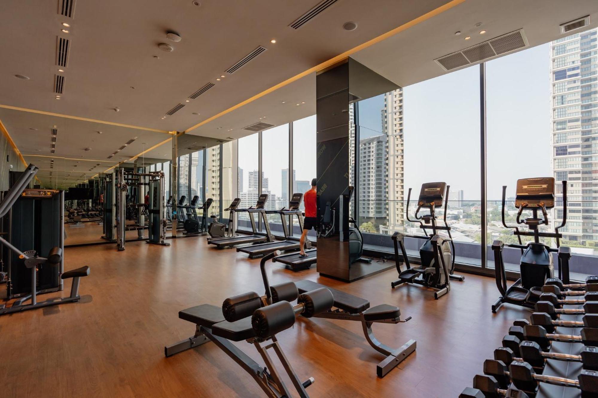 Staybridge Suites Bangkok Sukhumvit By Ihg Экстерьер фото