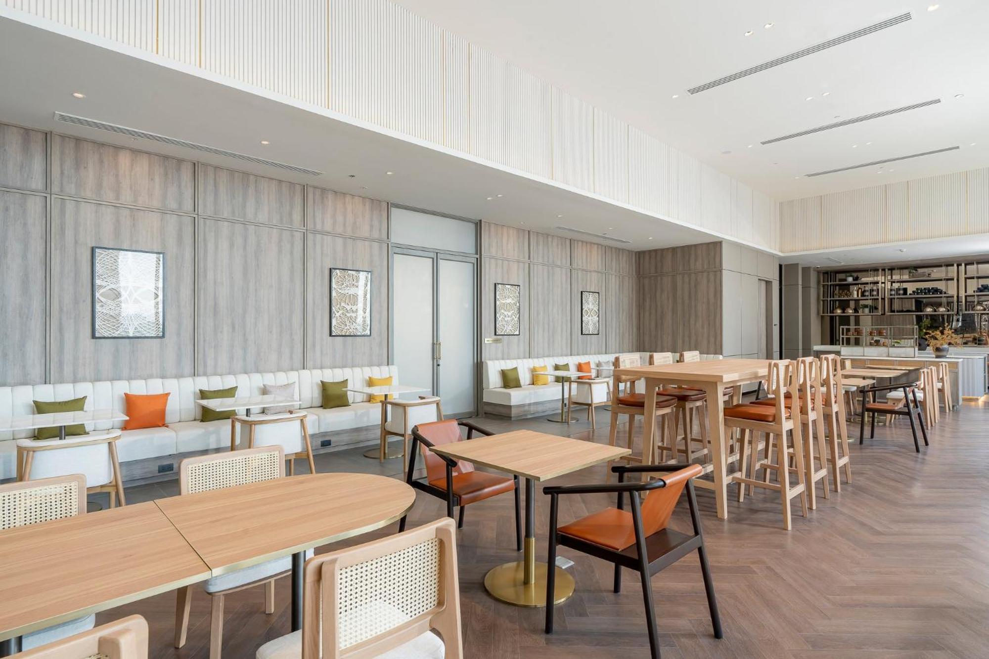 Staybridge Suites Bangkok Sukhumvit By Ihg Экстерьер фото