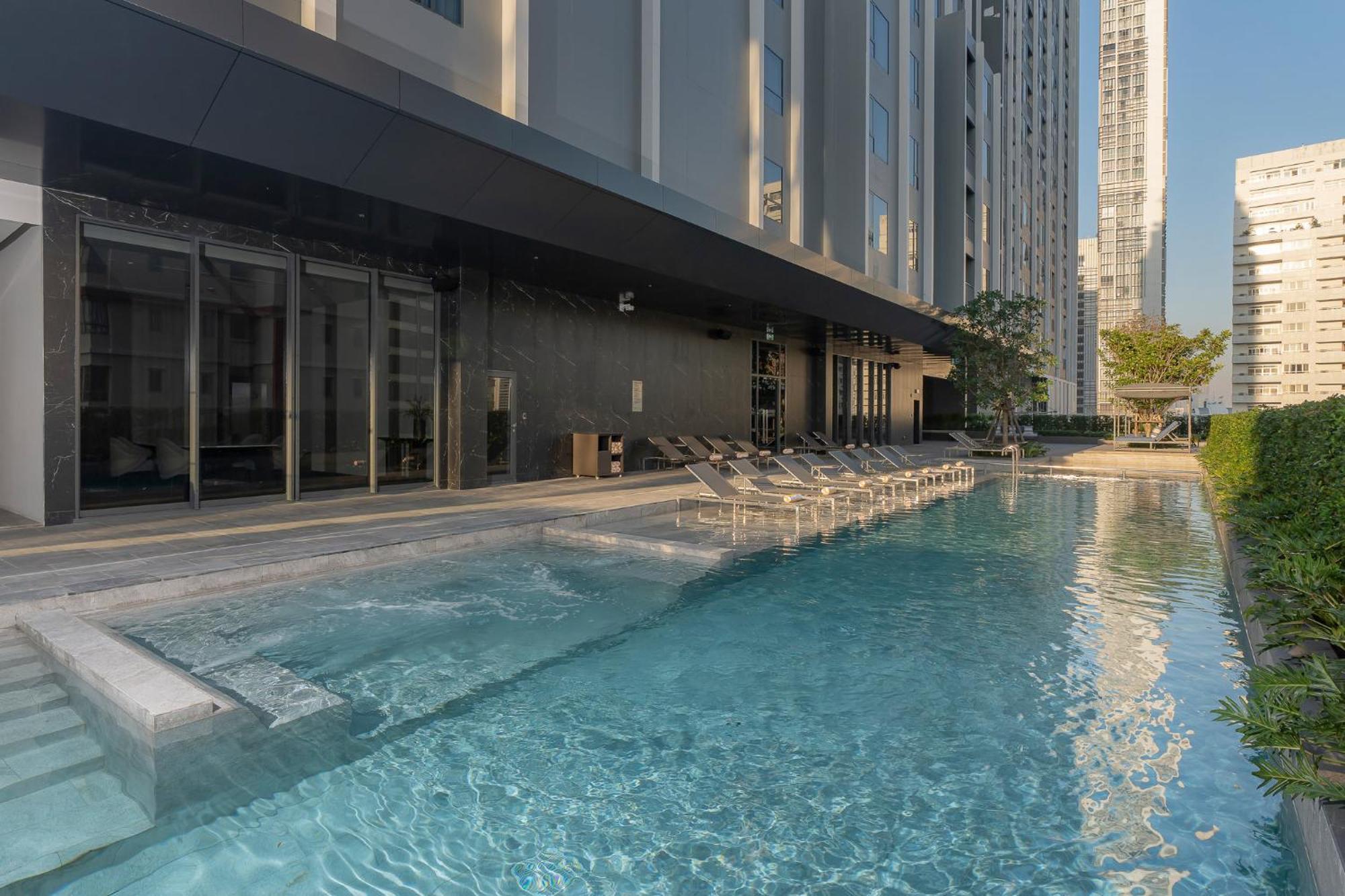 Staybridge Suites Bangkok Sukhumvit By Ihg Экстерьер фото