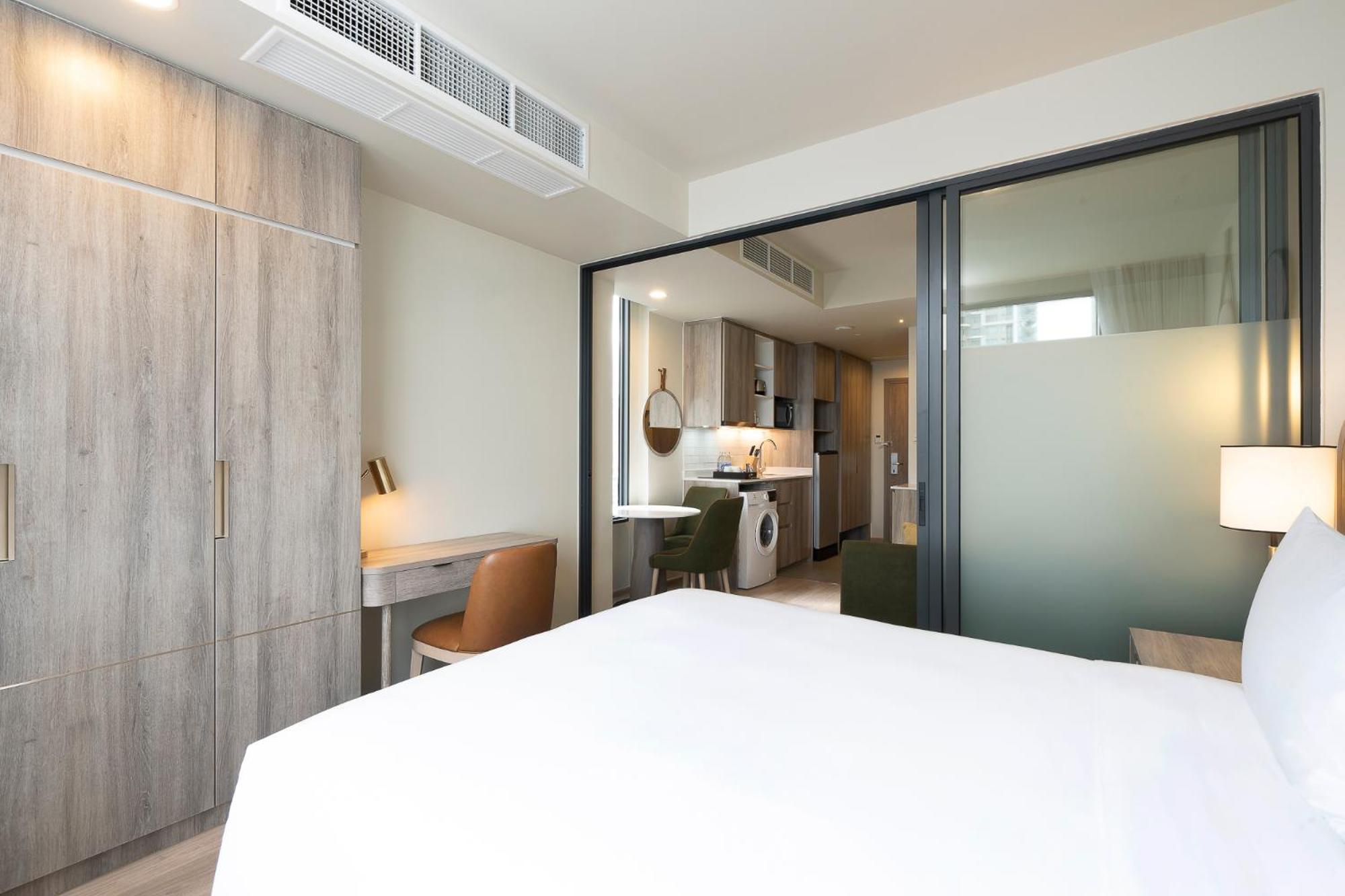 Staybridge Suites Bangkok Sukhumvit By Ihg Экстерьер фото